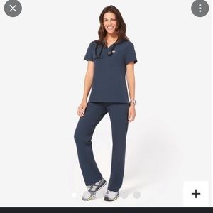 Figs night sky set NWT